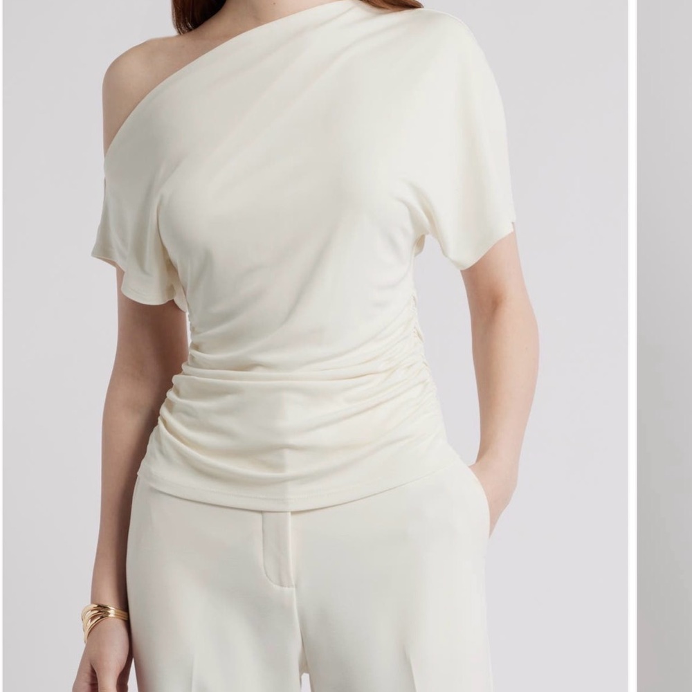 Nordstrom Cream Short Sleeve Top with asymmetrical neck